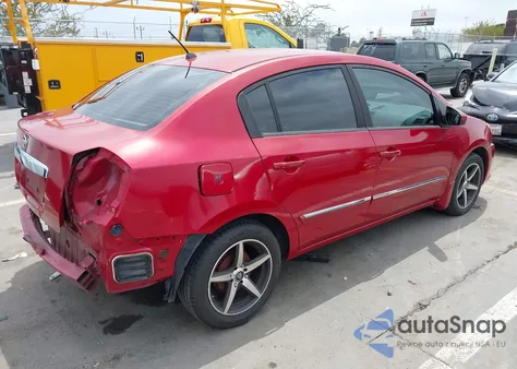 2010 Nissan Sentra 2.0S from USA, damaged, VIN 3N1AB6AP0AL631352